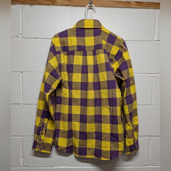 Dixxon The Mamba Kobe Bryant Flannel Mens Button Down Plaid Size Small New Tags - Picture 2 of 10